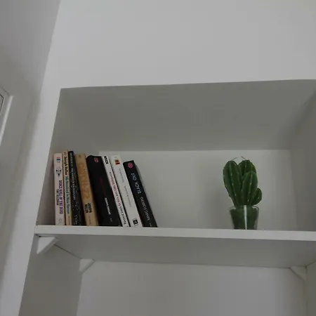 公寓 Conseil Immo, Large Quiet Studio -blac- *